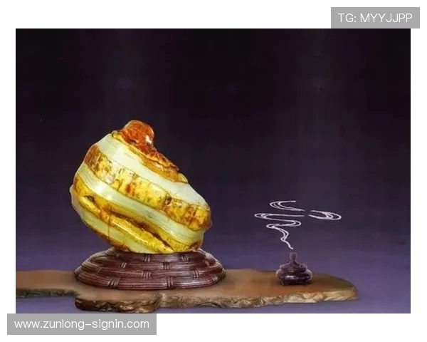 云开真人国际提供全套定制化的艺术品投资与收藏咨询服务，满足艺术爱好者多样化的投资需求